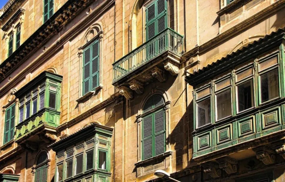 Summer break from construction in tourism areas